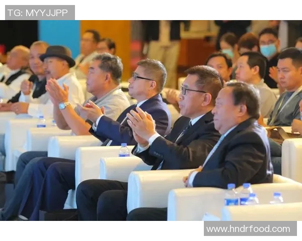 张翰与足球明星的魅力对比探讨谁更具影响力与吸引力 张翰与足球明星的魅力对比探讨谁更具影响力与吸引力