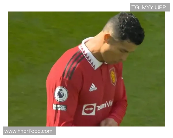 最泪目的足球明星背后的感人故事与不为人知的心酸历程