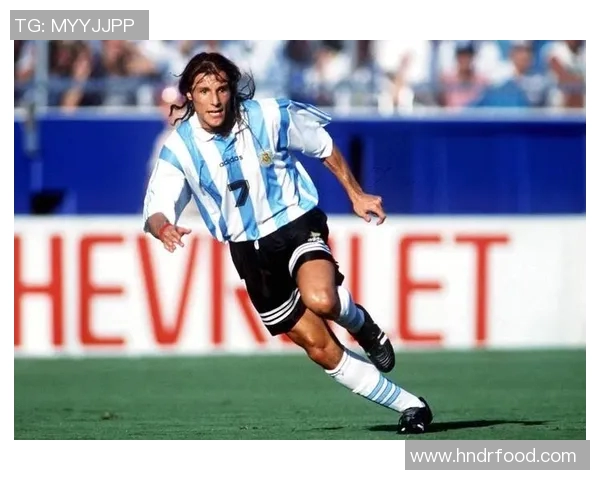 黄种足球明星的崛起与影响力解析：他们如何改变世界足球的面貌