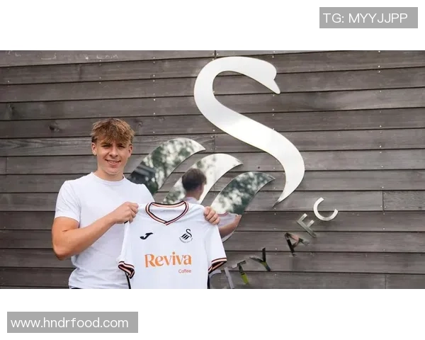 全球足球明星全景解析与成就回顾 全球足球明星全景解析与成就回顾