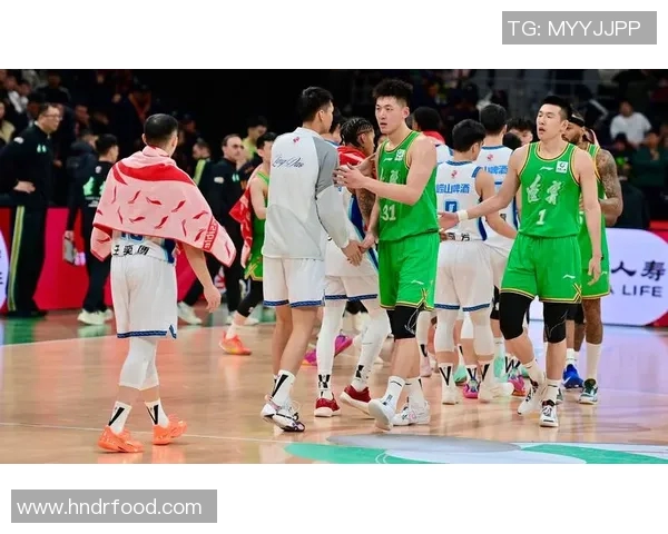 辽宁篮球明星三人组的辉煌历程与成就回顾